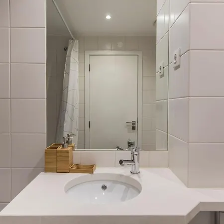 Appartement Lovelystay - Family-friendly Downtown Lissabon