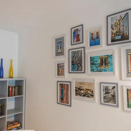 Lovelystay - Family-friendly Downtown