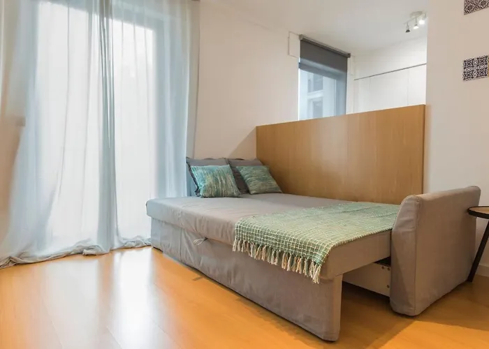 Lovelystay - Family-friendly Downtown * Лісабон