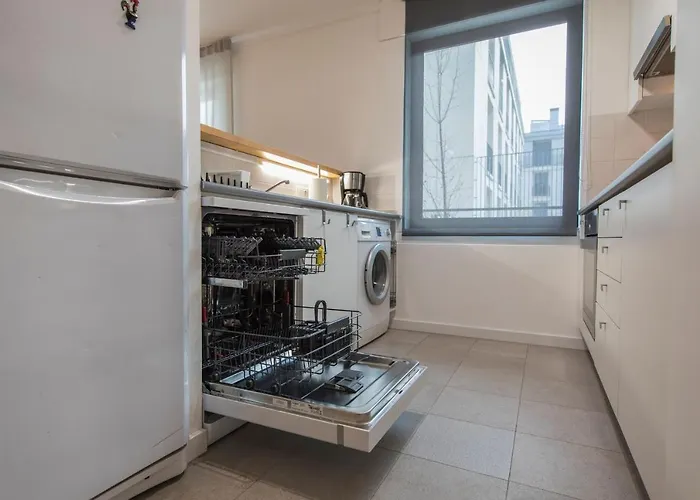 Lovelystay - Family-friendly Downtown