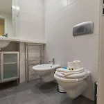 Apartamento Lovelystay - Family-friendly Downtown
