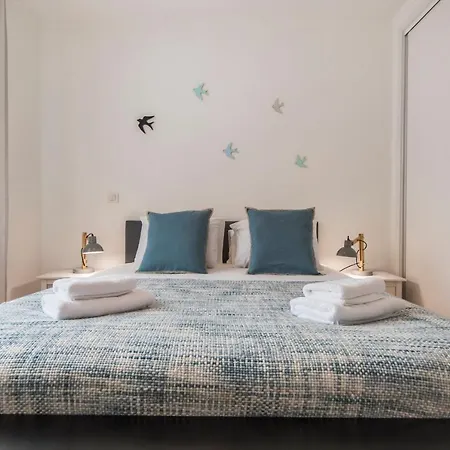 Apartment Lovelystay - Family-friendly Downtown *